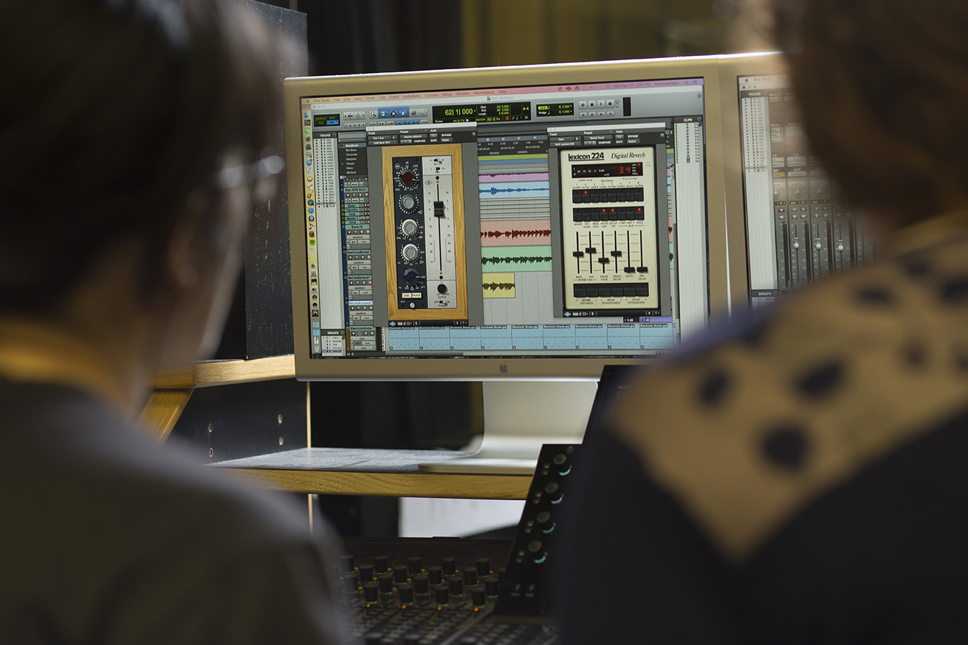 <p>Audio Production &amp; Entertainment Management Degree</p>